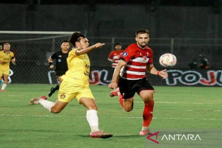 Madura United Kalahkan Persik 2-1 di Bangkalan